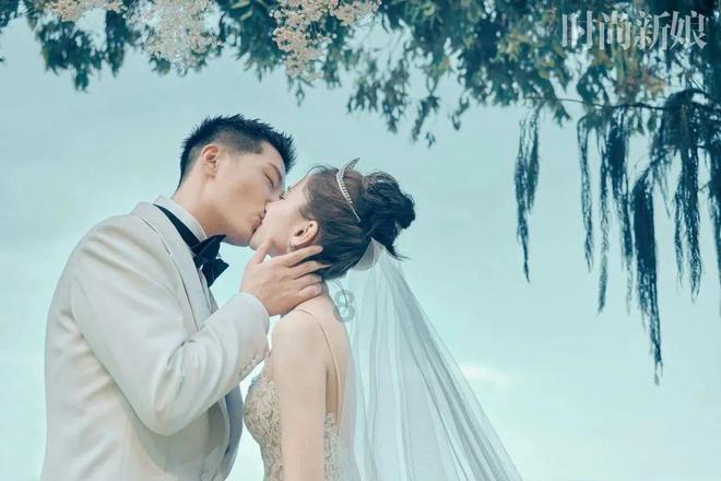 我是男的我弟喜欢我怎么办？游戏画面